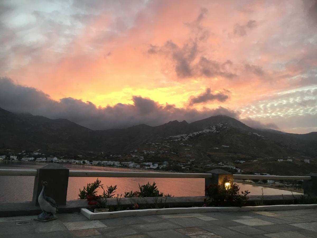 Studios Niovi Serifos Livadi  Exterior photo