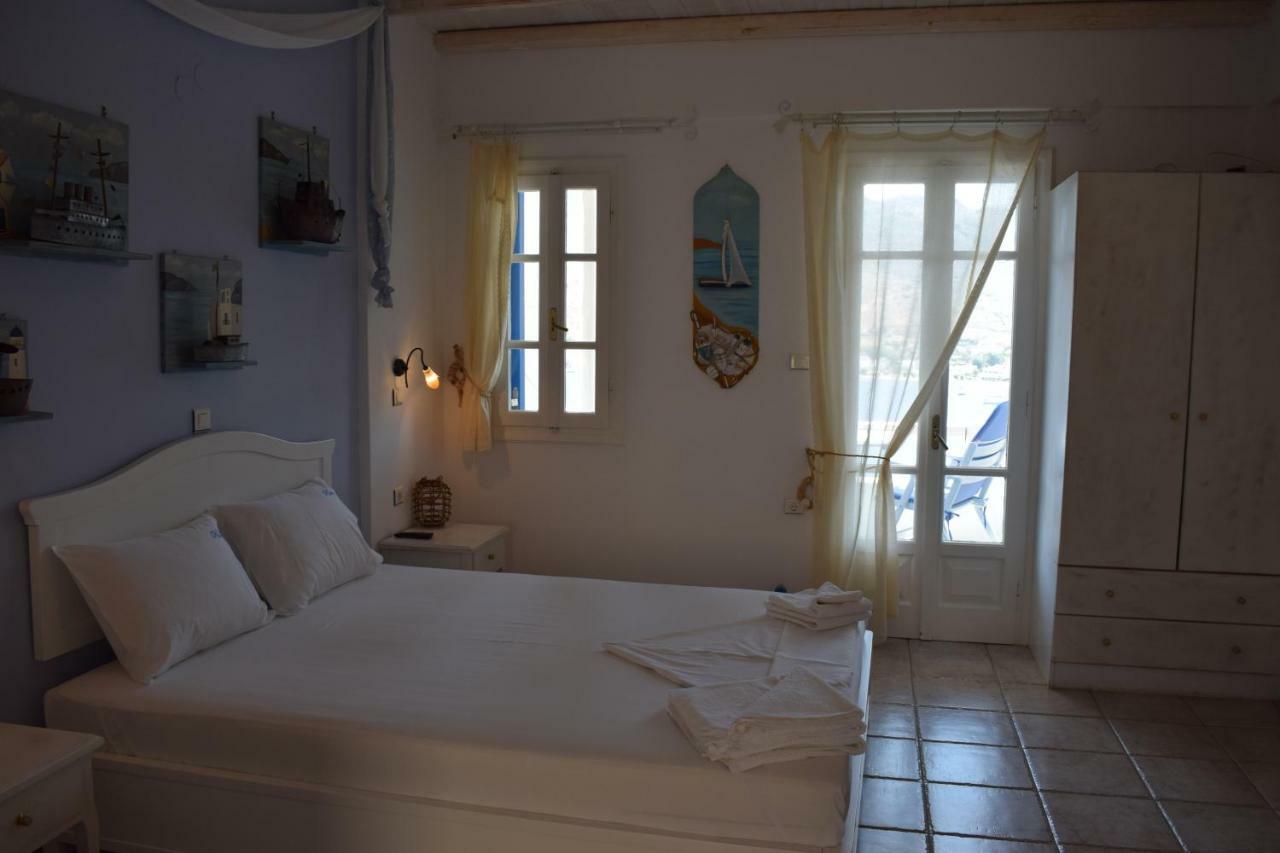 Studios Niovi Serifos Livadi  Exterior photo