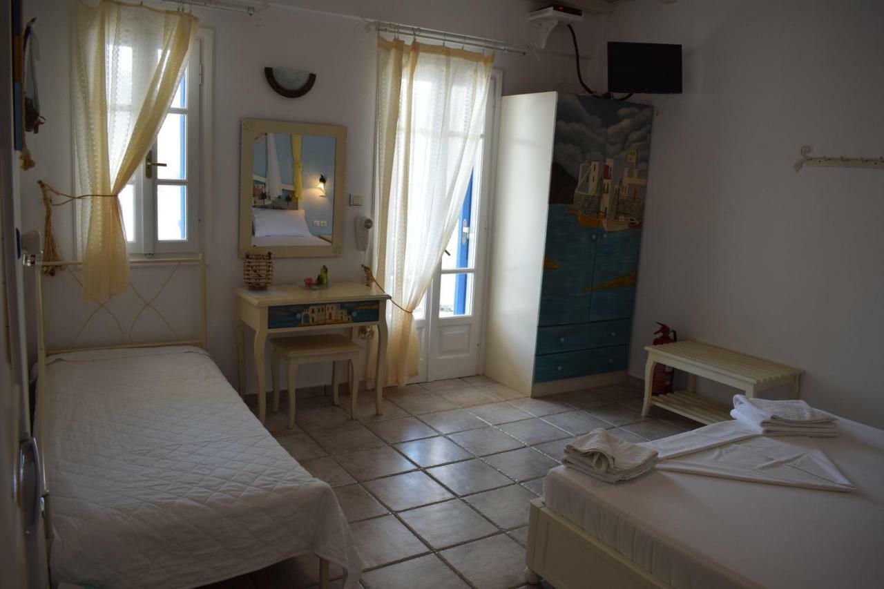 Studios Niovi Serifos Livadi  Exterior photo
